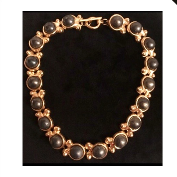 @SOULCRUSHER716 Jewelry - VINTAGE HSN•3D Gunmetal & Gold Necklace